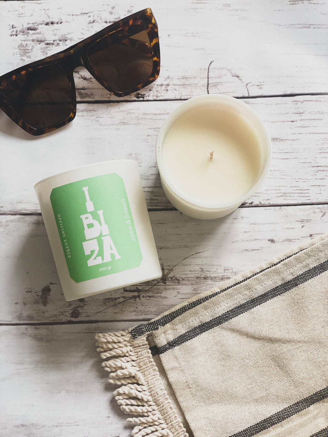 🍐 Ibiza Scented Candle - Pear & Freesia