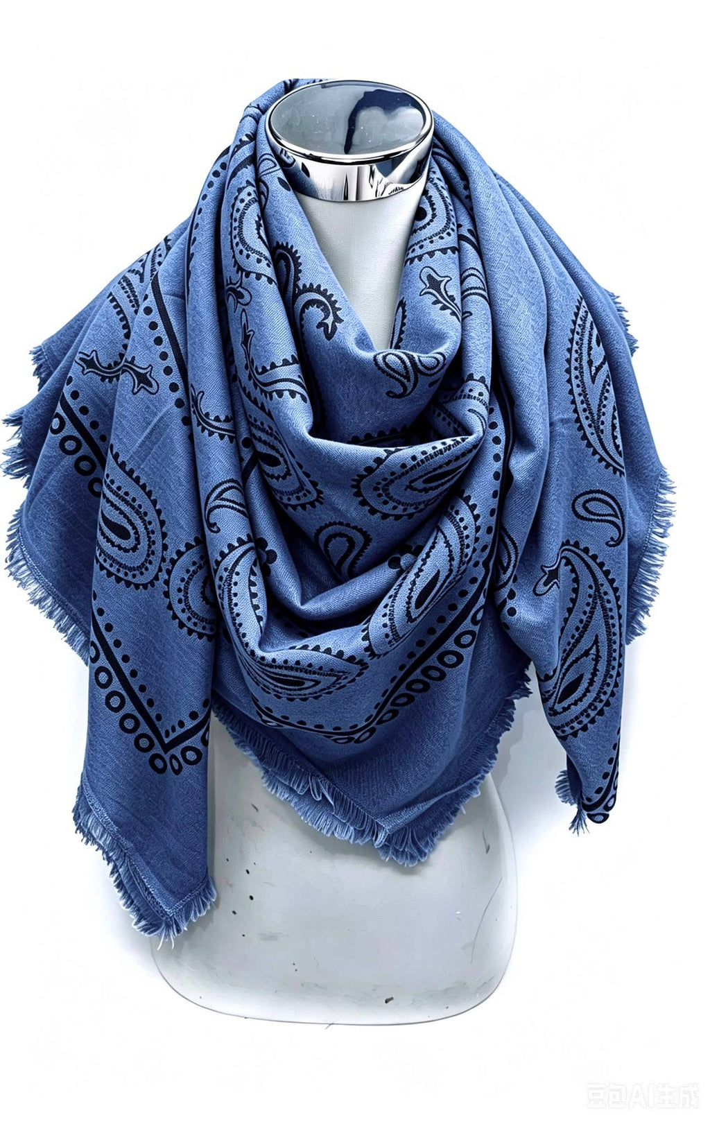 K2 Square wool scarf with paisley pattern