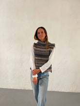 Load image into Gallery viewer, Mia Blue tabard

