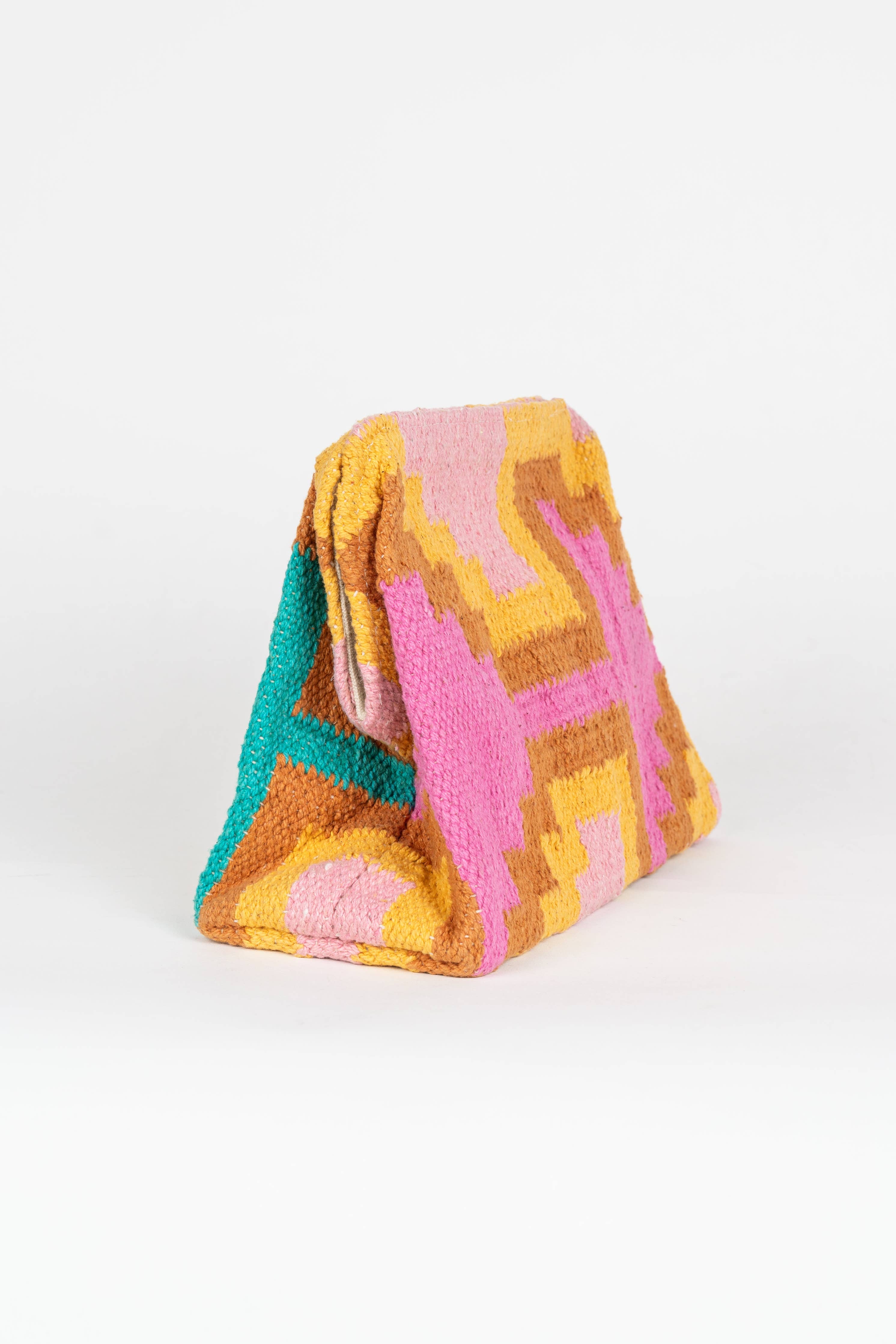 YUCATAN MULTICOLOR CLUTCH