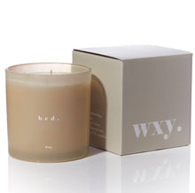 Load image into Gallery viewer, Bed. 1.5kg King Sized Candle - warm musk + black vanilla
