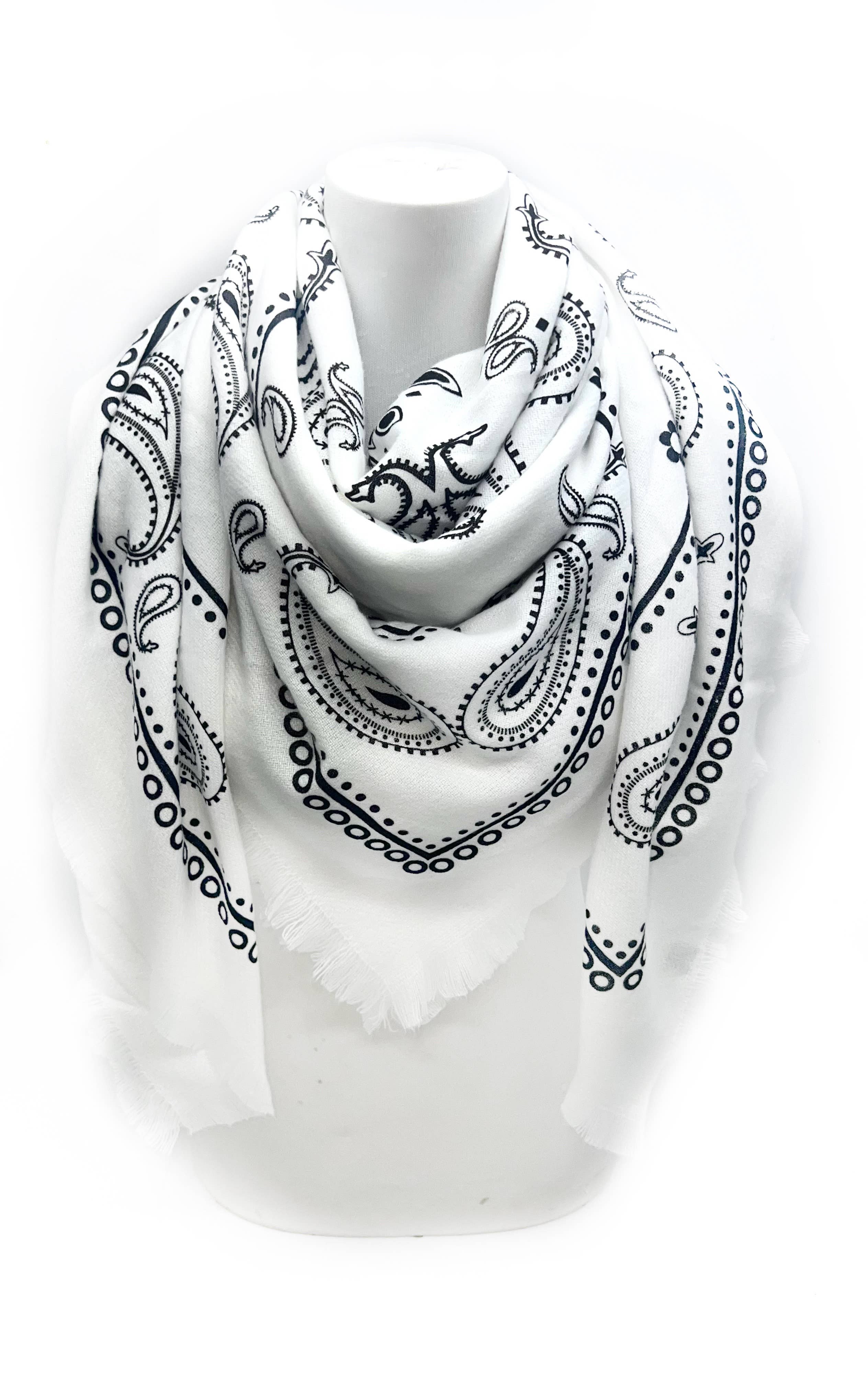 K2 Square wool scarf with paisley pattern
