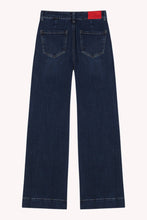 Load image into Gallery viewer, Claudia Marino Jeans
