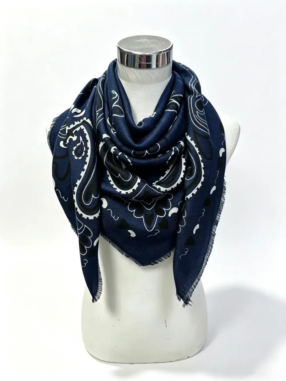 K22 woolen bandana-print scarf