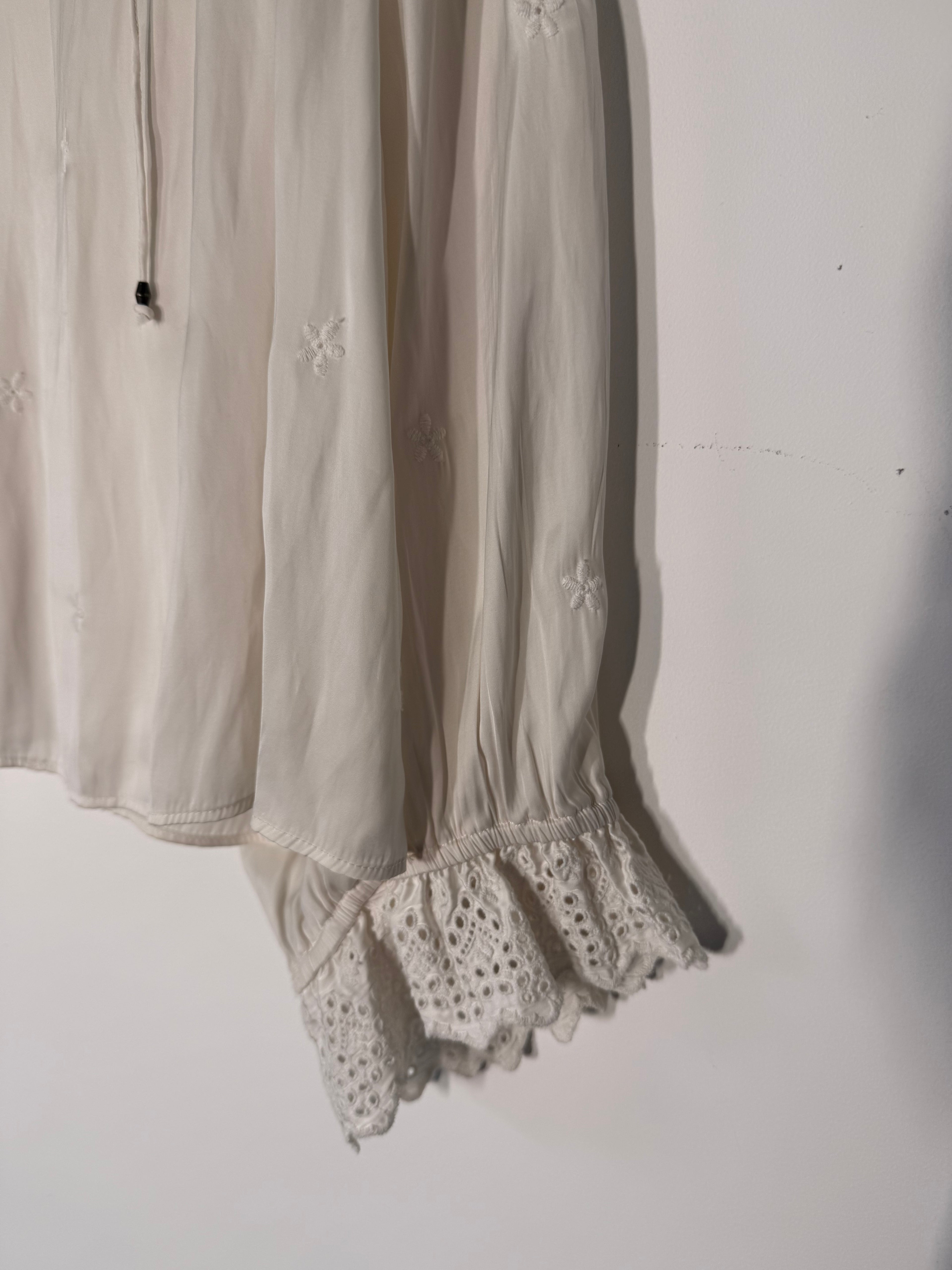 Ulla Johnson Ditzy Floral Embroidered Blouse - 40