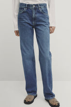 Load image into Gallery viewer, massimo dutti blue straight leg jeans, Size 10
