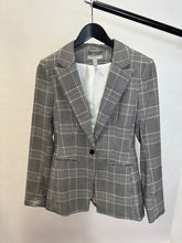 Load image into Gallery viewer, H&amp;M Black &amp; White Check Blazer, Size 6

