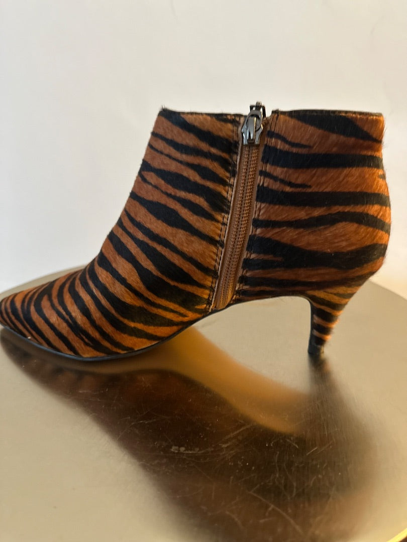 carvela tan tiger print ankle boots, Size 39