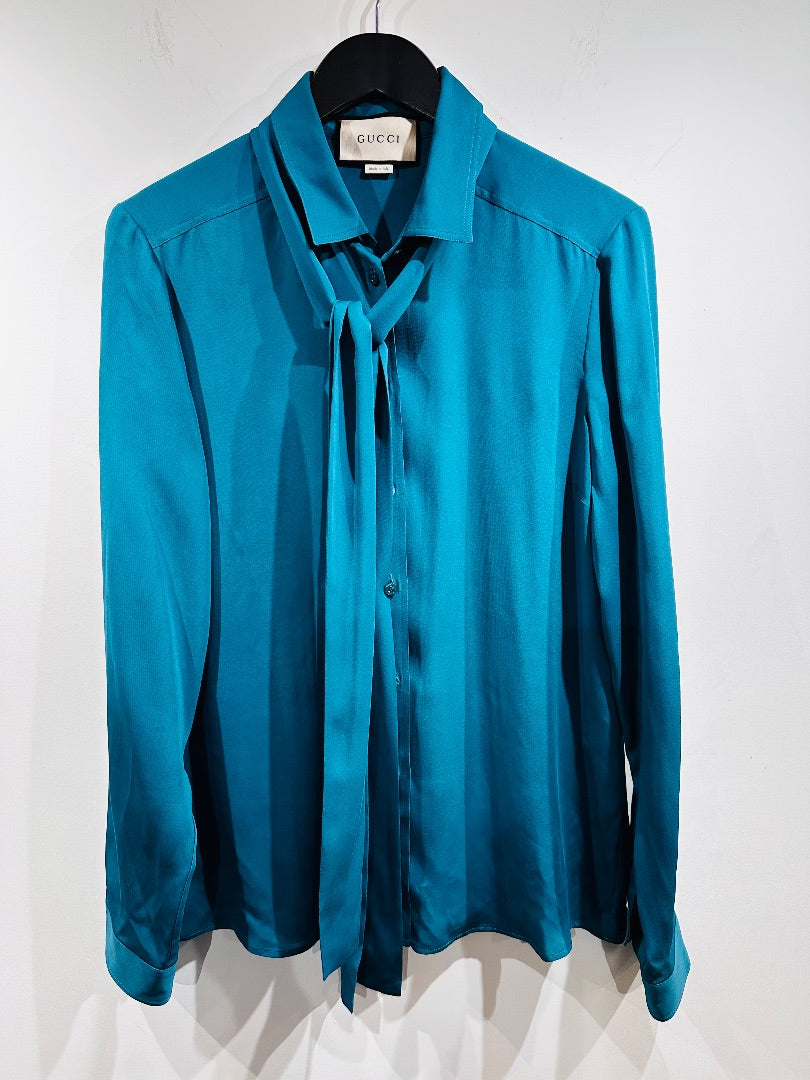 gucci teal silk shirt with tie, Size 46