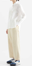 Load image into Gallery viewer, Loreak Mendian White Classic shirt, Size L

