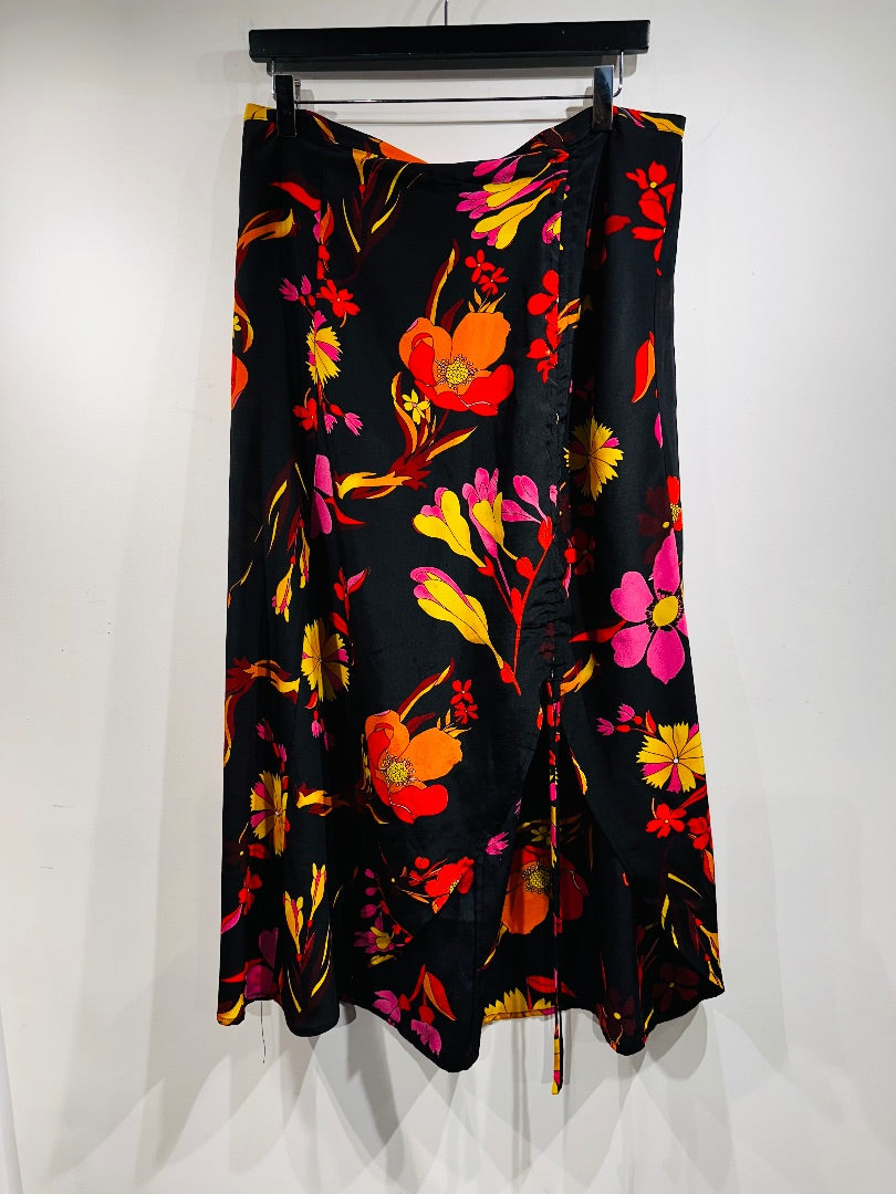 rixo black aria silk skirt, Size large