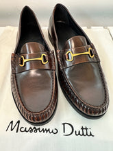 Load image into Gallery viewer, Massimo Dutti Brown Leather loafers, Size 41
