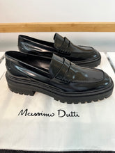 Load image into Gallery viewer, Massimo Dutti Black Chunky loafers, Size 41
