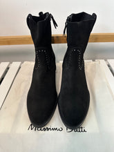 Load image into Gallery viewer, Massimo Dutti Black Suede Boots, Size 41

