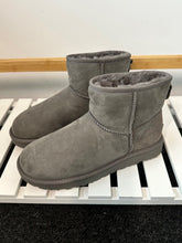 Load image into Gallery viewer, UGG Grey Suede Mini Boots, Size 7.5
