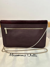 Load image into Gallery viewer, Massimo Dutti Plum Pony skin bag, Size
