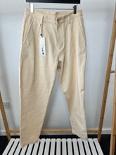 Load image into Gallery viewer, Zara Cream Calico jeans, Size 38
