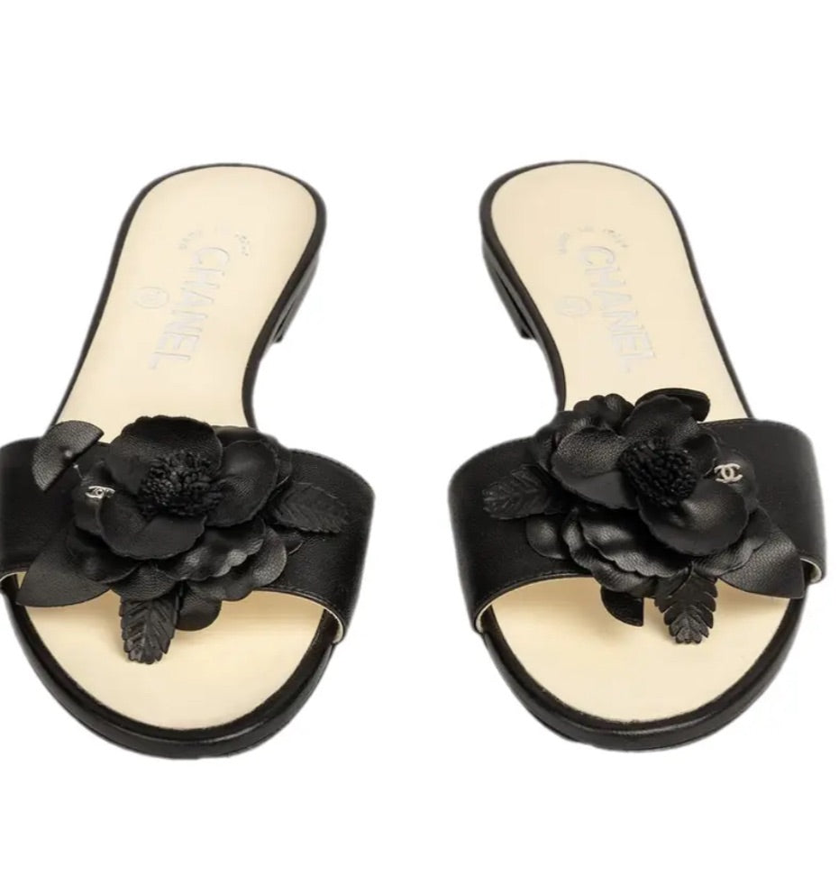 Chanel Black Camelia slides, Size 38.5