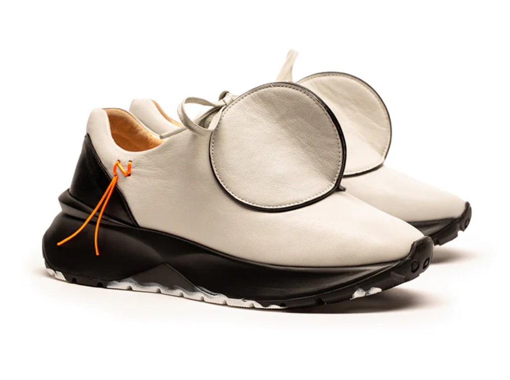 Tracey Neus Ivory Trainers, Size 39