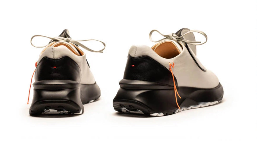 Tracey Neus Ivory Trainers, Size 39