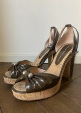 Load image into Gallery viewer, Marc by Marc Jacobs Khaki Cork platform sandals, Size 38.5
