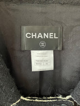 Load image into Gallery viewer, Chanel black Nubby Tweed Jacket, Size 42
