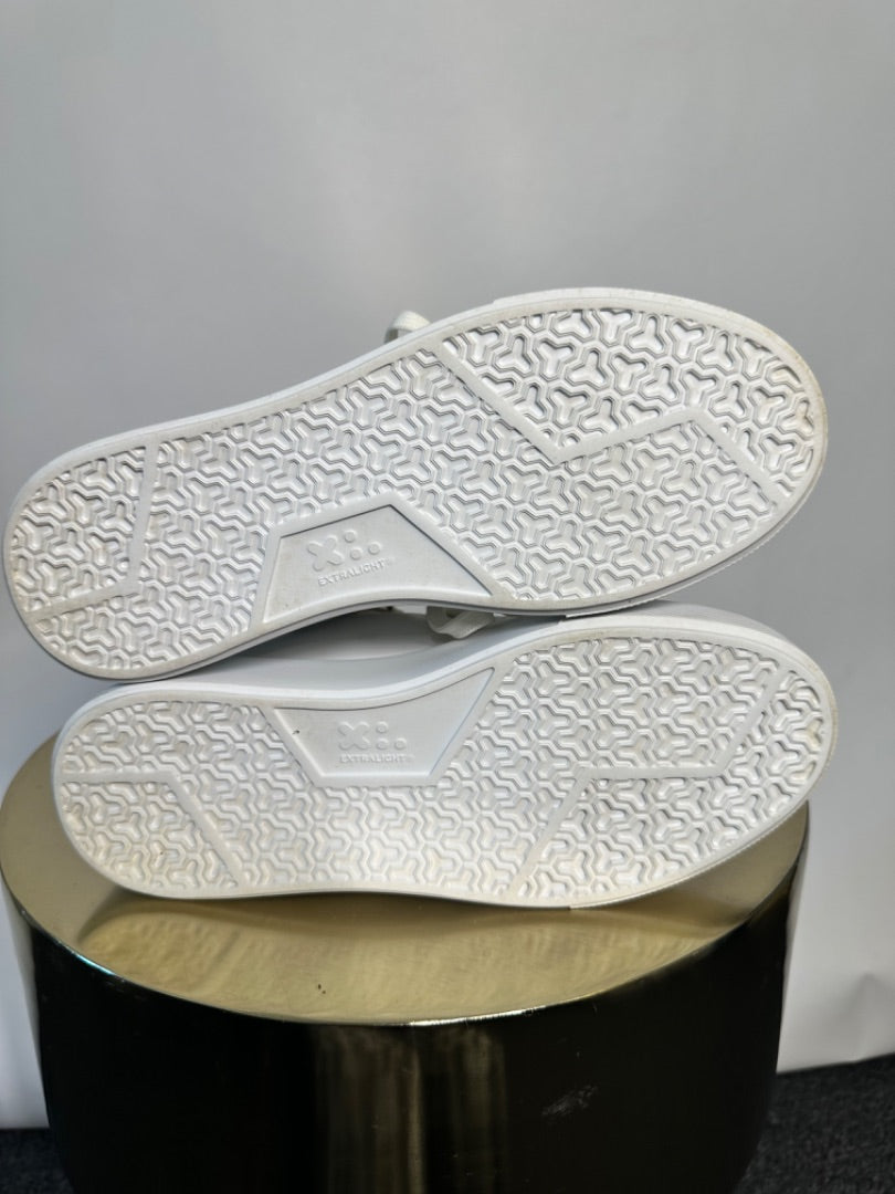 Grenson White Leather Hi-top trainers, Size 5