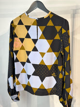 Load image into Gallery viewer, Stine Goya Multicoloured KAROLINA SILK TOP - HEXAGONS AMBER, Size small
