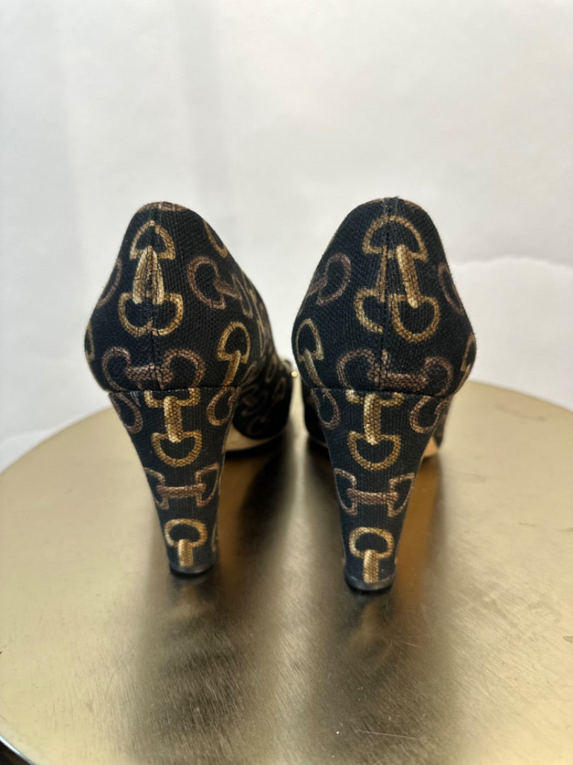 Gucci black vintage monogram pump heels, Size 38.5