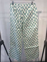 Load image into Gallery viewer, Mindtraveler Green Aztec jeans, Size 38
