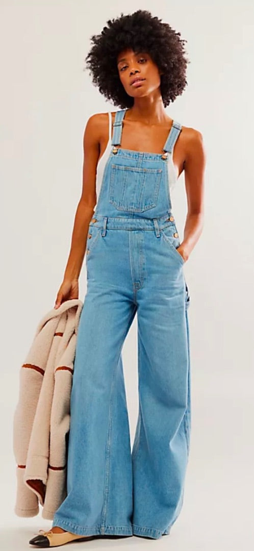 Mother light blue denim sugar cone dungarees, Size small