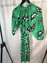 Load image into Gallery viewer, tucker green juliette butterfly dress, Size small
