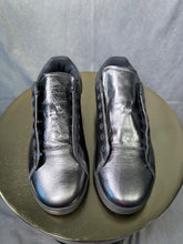 Load image into Gallery viewer, RAF Simmons (Runner) Silver Trainers, Size 39
