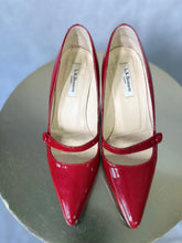 Load image into Gallery viewer, l k bennett red patent mary jane pumps, Size 38.5
