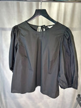 Load image into Gallery viewer, H&amp;M Black Full sleeve top, Size 12
