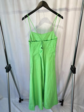 Load image into Gallery viewer, massimo dutti green linen sundress, Size large
