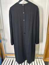 Load image into Gallery viewer, jean muir black vintage wool shift dress, Size 14
