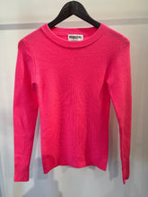 Load image into Gallery viewer, essentiel antwerp tea rose desceo round neck sweater, Size xs
