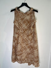 Load image into Gallery viewer, marni tan &amp; cream check draped dress, Size 44
