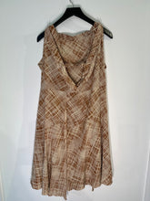 Load image into Gallery viewer, marni tan &amp; cream check draped dress, Size 44
