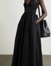Load image into Gallery viewer, Matteau Black Poplin midi dress, Size L
