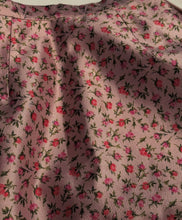 Load image into Gallery viewer, Prada Pink Rosebud skirt, Size 46
