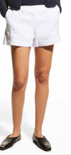 Load image into Gallery viewer, vince ivory linen shorts, Size US 10
