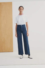 Load image into Gallery viewer, kowtow blue carpenter jeans, Size medium
