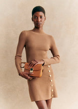 Load image into Gallery viewer, sezane tan mini milo leather bag, Size
