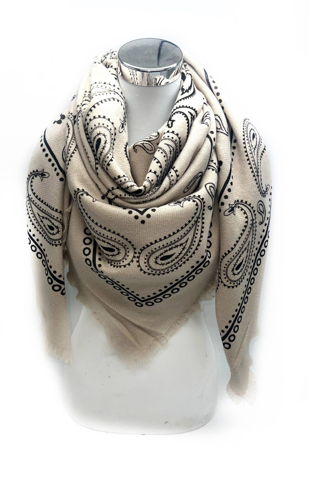 K2 Square wool scarf with paisley pattern