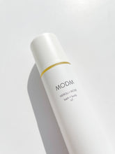Load image into Gallery viewer, MODM Bath + Body Oil - Mandarin + Vetiver 100ml
