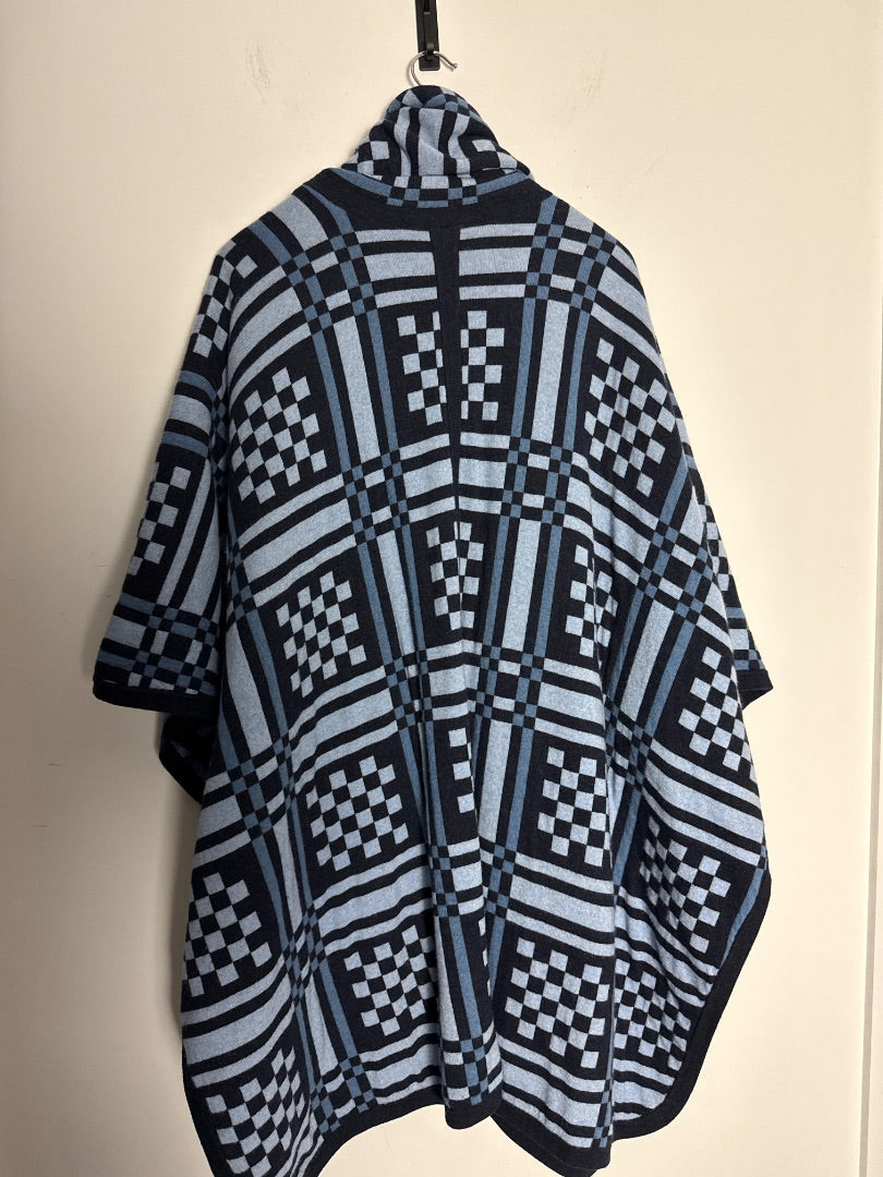 Sea New York Blue Knitted geometric cape, Size One size