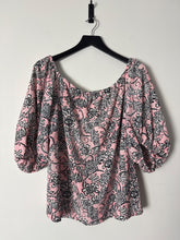 Load image into Gallery viewer, Cooper &amp; Ella Multicoloured Patterned top, Size L
