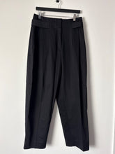 Load image into Gallery viewer, Toteme black double pleated cotton trousers, Size 42
